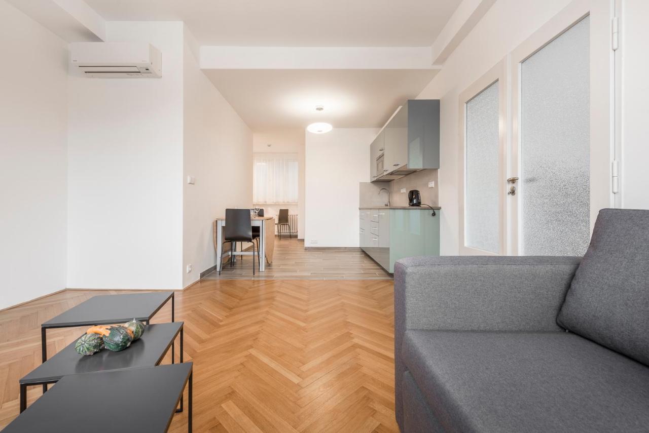 Merkur Apartments Praha Eksteriør bilde
